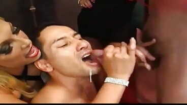 BRAZZERS సెన్సువల్ మసాజ్ త్రీసమ్‌గా తెలుగు సెక్స్ తెలుగు తెలుగు పెరుగుతుంది