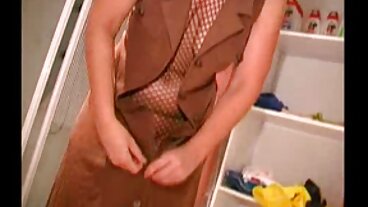 WhiteBoxxx: Capri Lmonde పోర్న్‌హెచ్‌డిలో ఉద్వేగభరితమైన తెలుగు తెలుగు సెక్స్ వీడియో అంగ సంపర్కాన్ని ఆస్వాదిస్తున్నారు